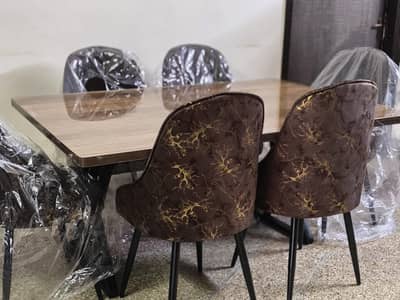 6-seater Dinning -Dinning table