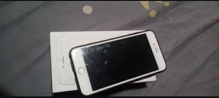 Apple iPhone 6S Plus 5