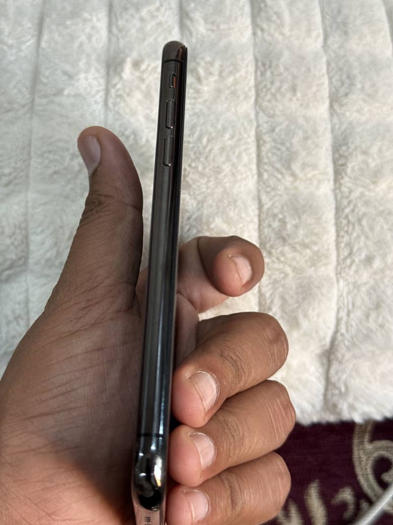 IPHONE XS 2