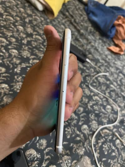 Apple iPhone SE 2020