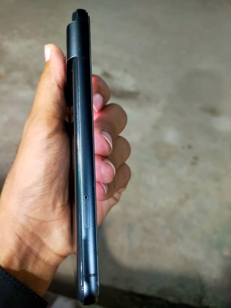 Google Pixel 8 2