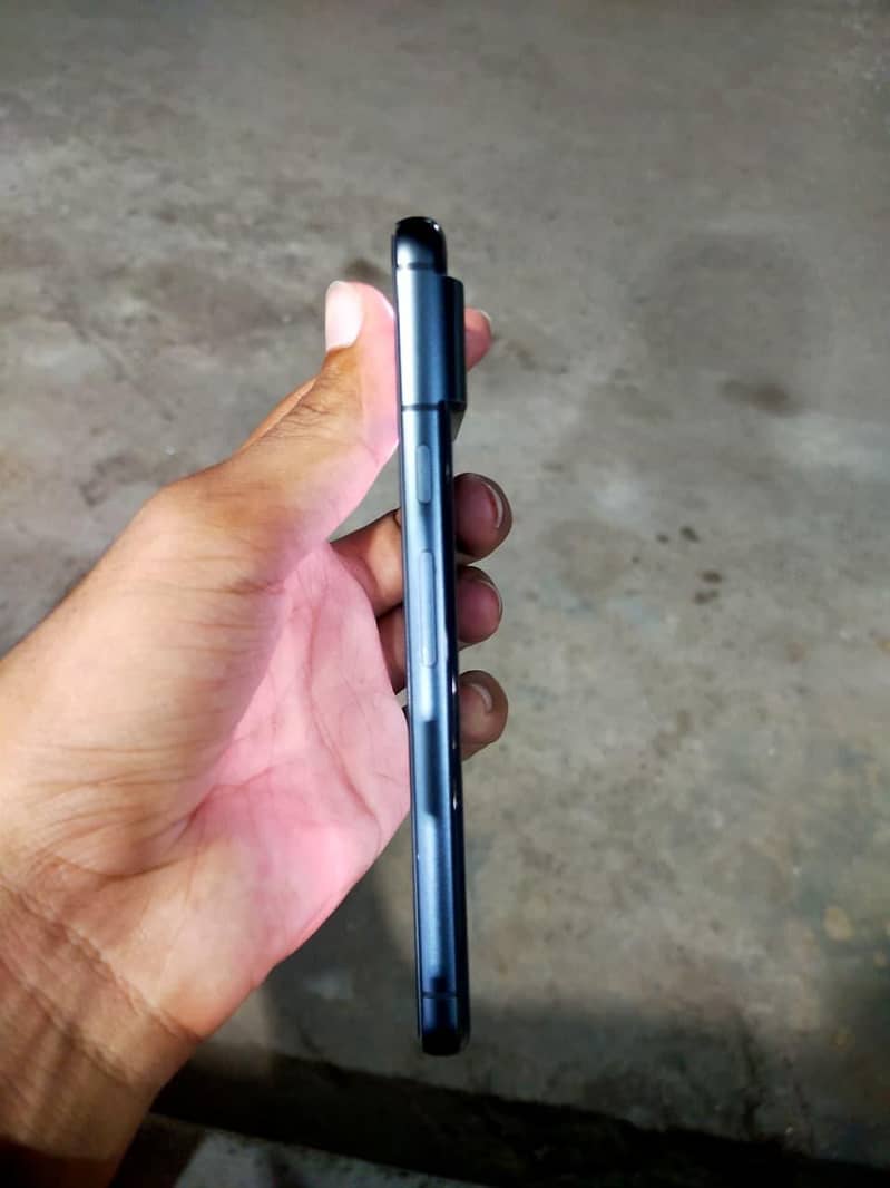 Google Pixel 8 3
