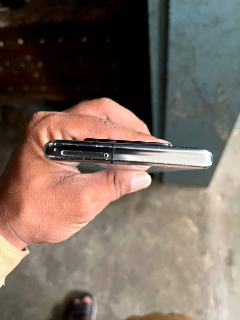 Sharp aqous r6 5