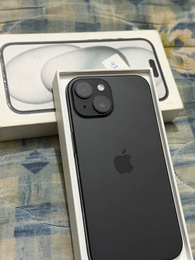 Apple iPhone 15