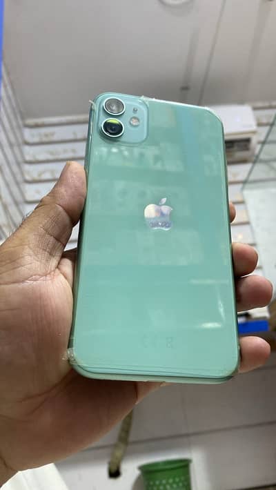 iPhone 11 64gb battery 83 10by10 factory unlock water pack
