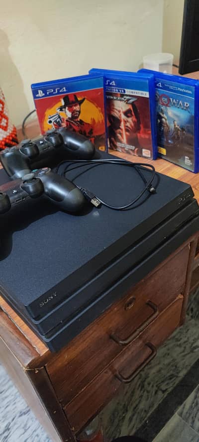 PS 4 Pro 1tb