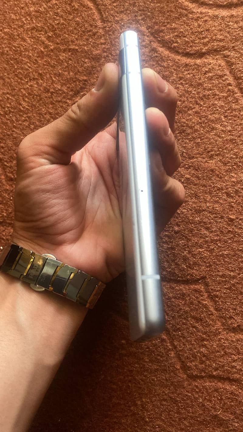 Google Pixel 7a 1