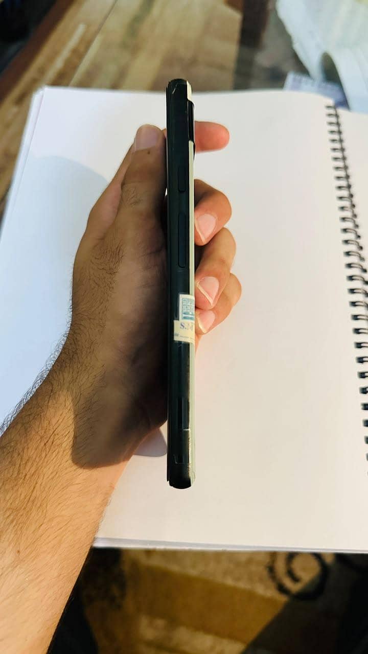 Google Pixel 6a 3