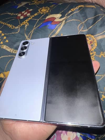 Samsung Galaxy Z Fold 5 1TB | Non-PTA | 10/10 Condition