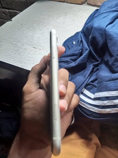 Apple iPhone 11. Urgent sale 03144892963
