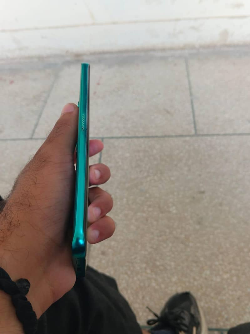 Techno Camon 50Pro 4