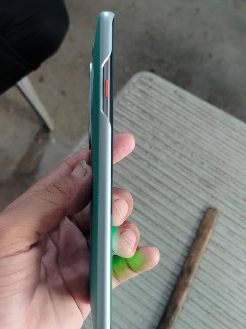 Tecno CAMON 40 Pro 2