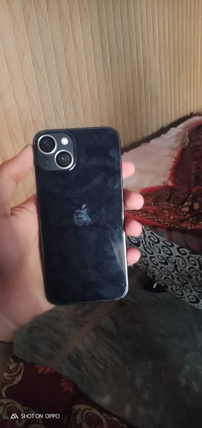 Apple iPhone 13