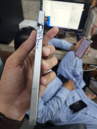 One Plus 13t