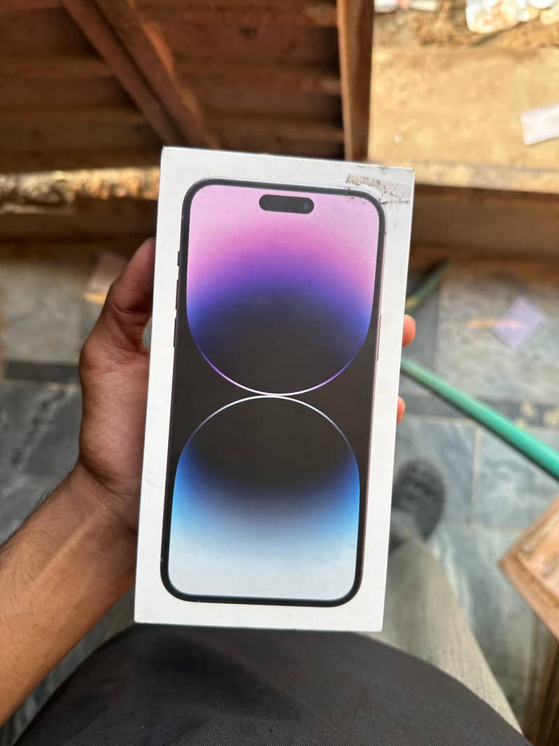 iPhone 14 Pro Max 0