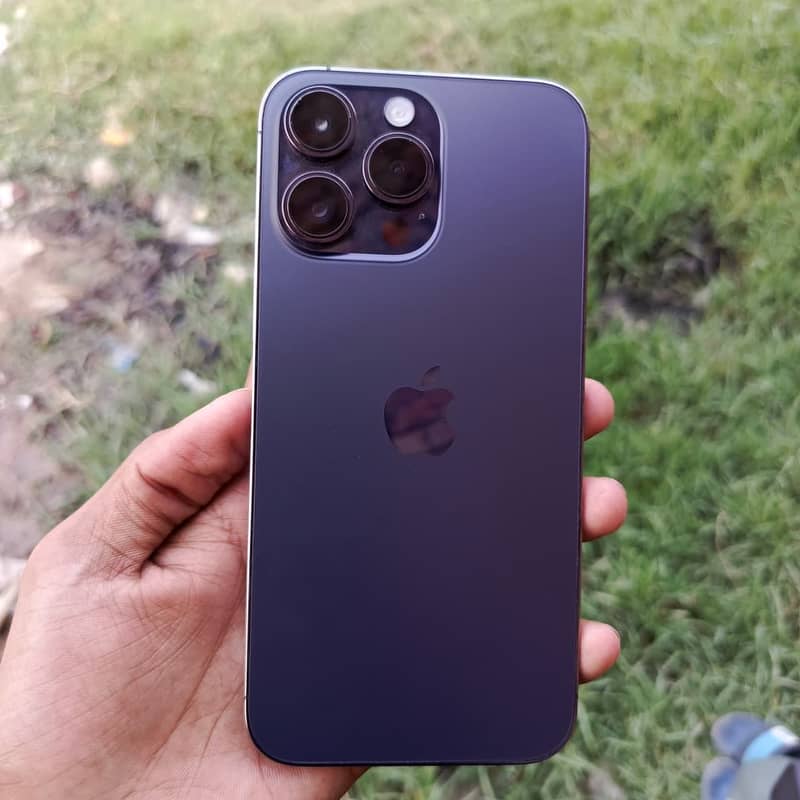 iPhone 14 Pro Max 6