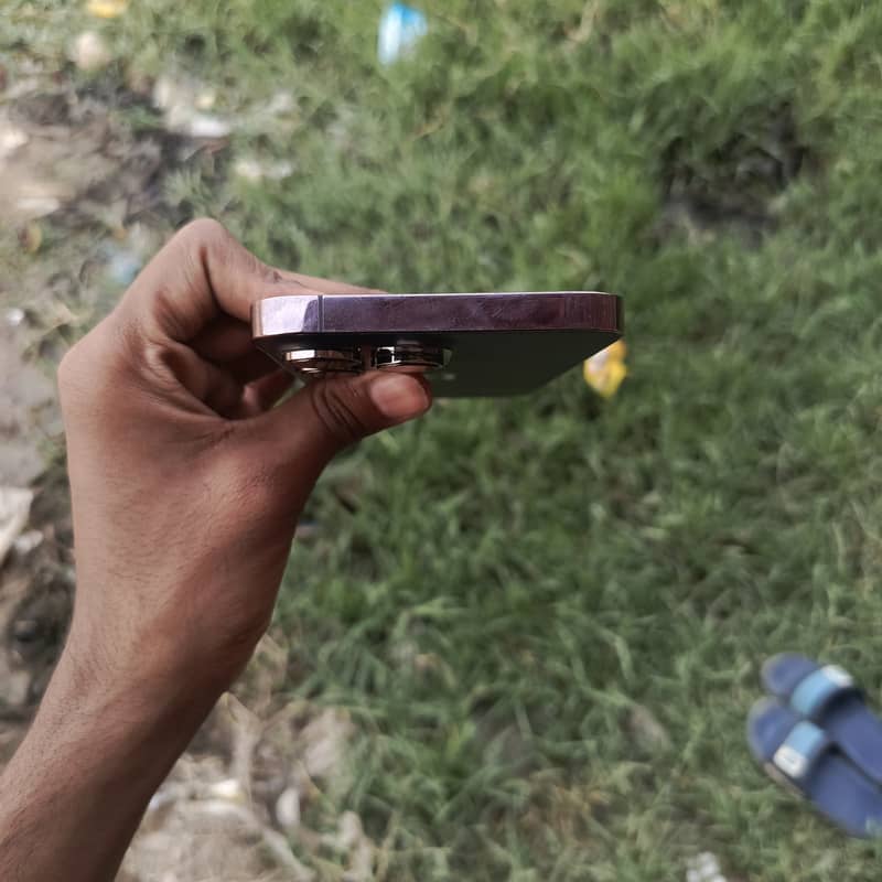 iPhone 14 Pro Max 7