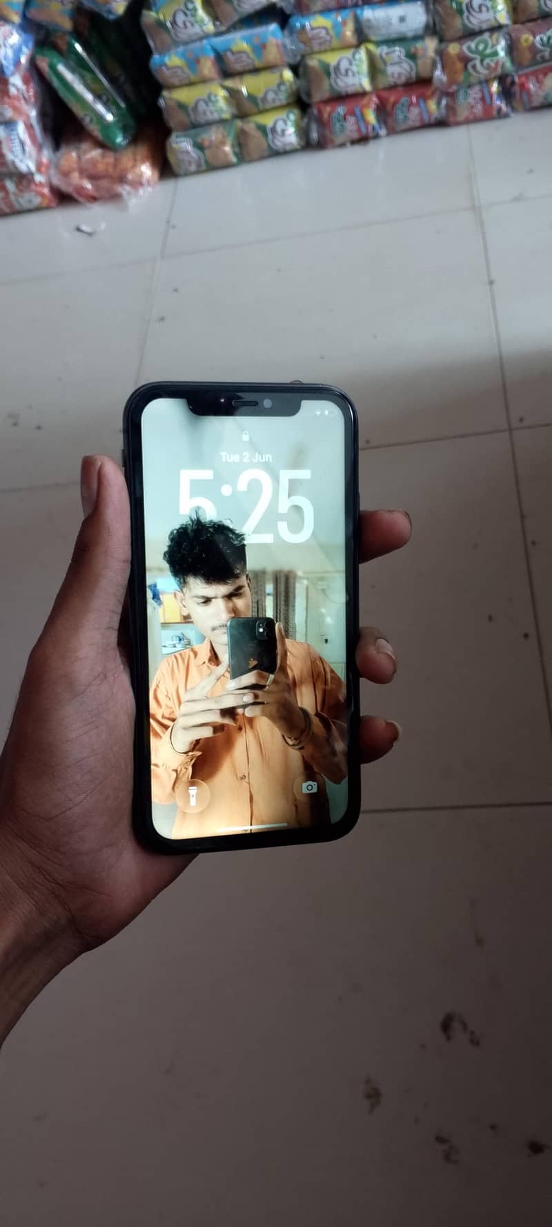 Apple iPhone 11 2
