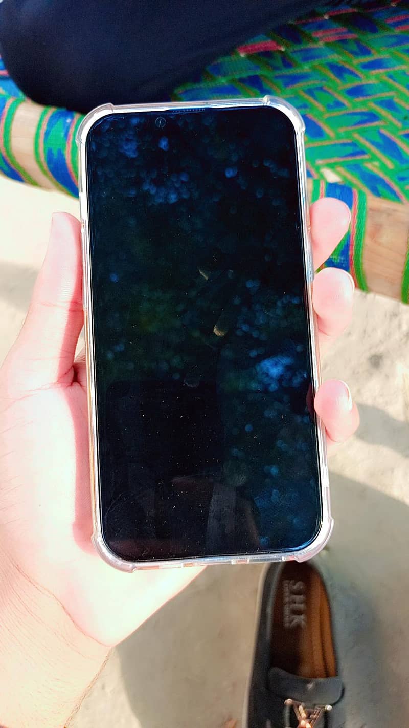 Apple iPhone 13 3