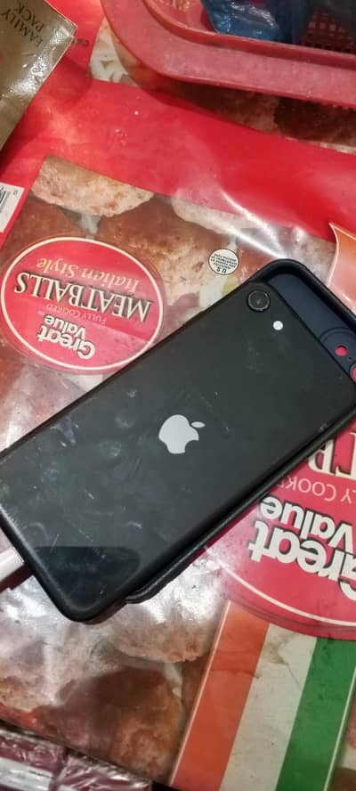 Apple iPhone SE