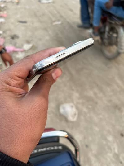 Infinix hot 50i 6gb 128gb
