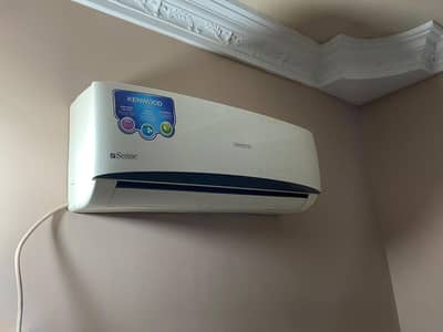 Kenwood  not inverter,  In good condition