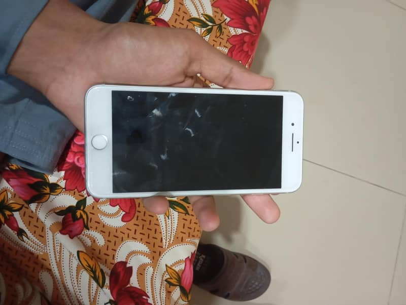 Apple iPhone 8 Plus 2
