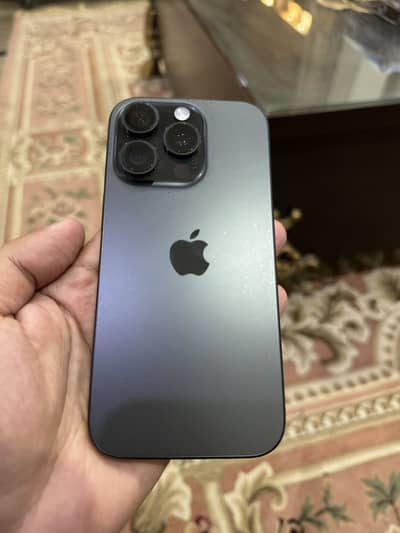 Apple iPhone 16 Pro