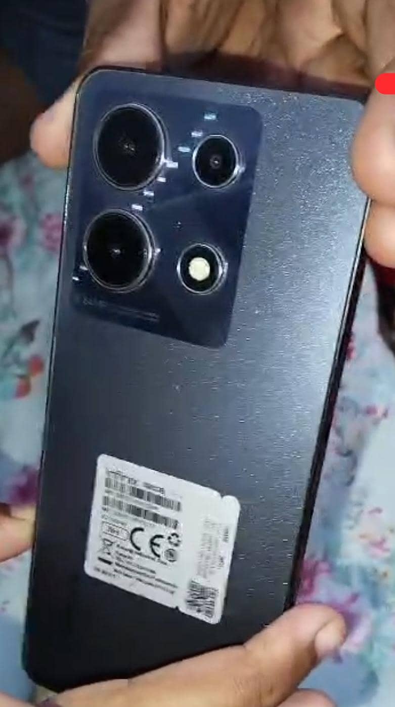 Infinix Note 30 1