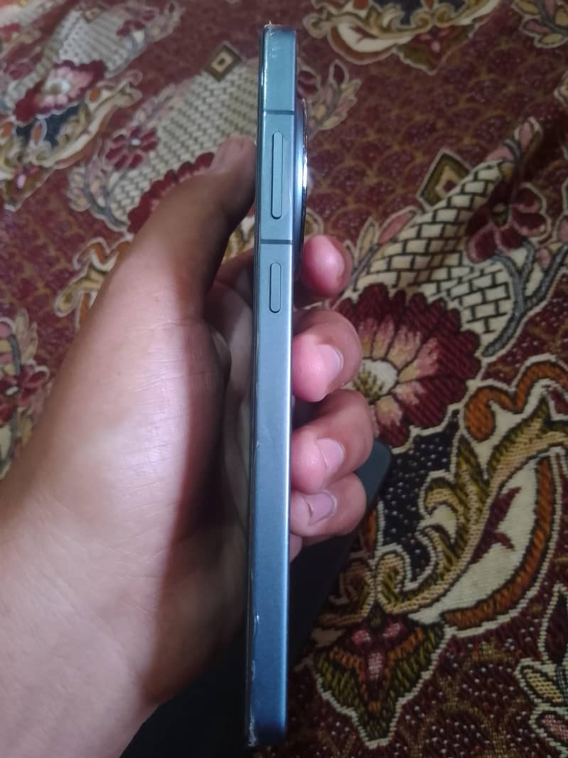 One Plus 13R 8