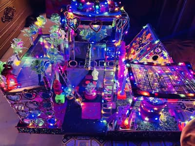 HANDMADE HOUSE 