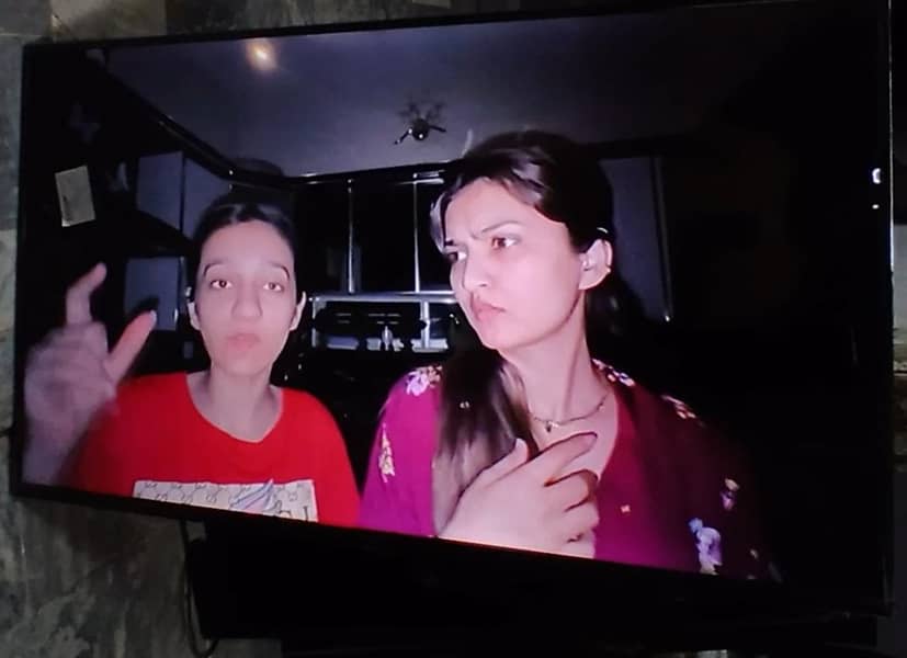 TCL LED سیل ہوگی 0
