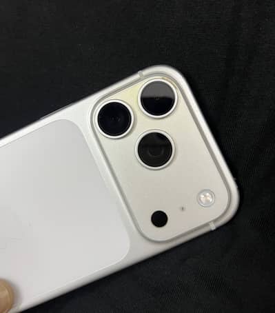 Iphone 17 pro silver non pta