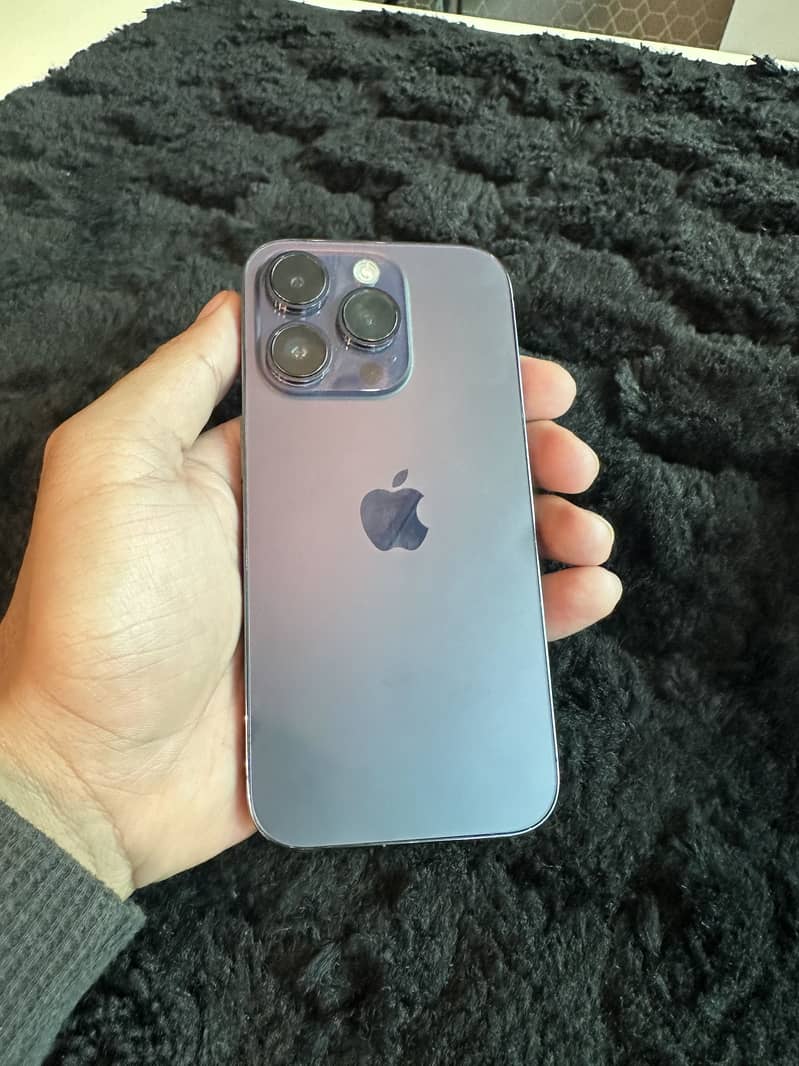 Apple iPhone 14 Pro 2