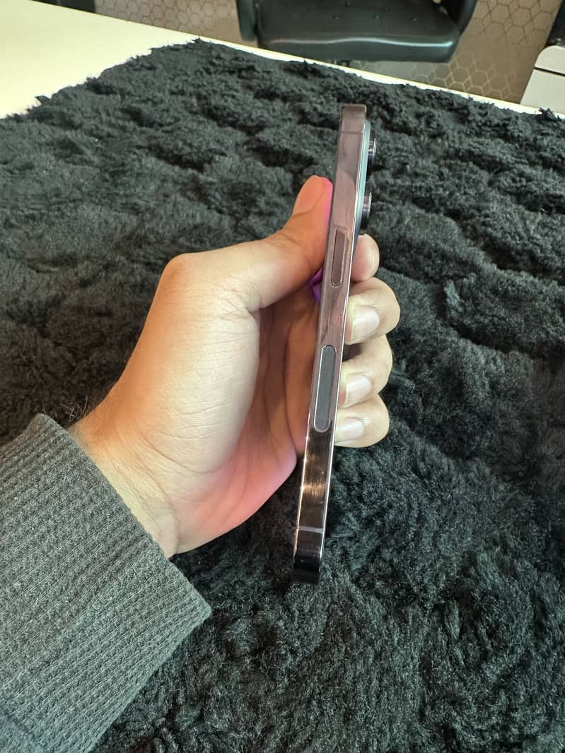 Apple iPhone 14 Pro 3
