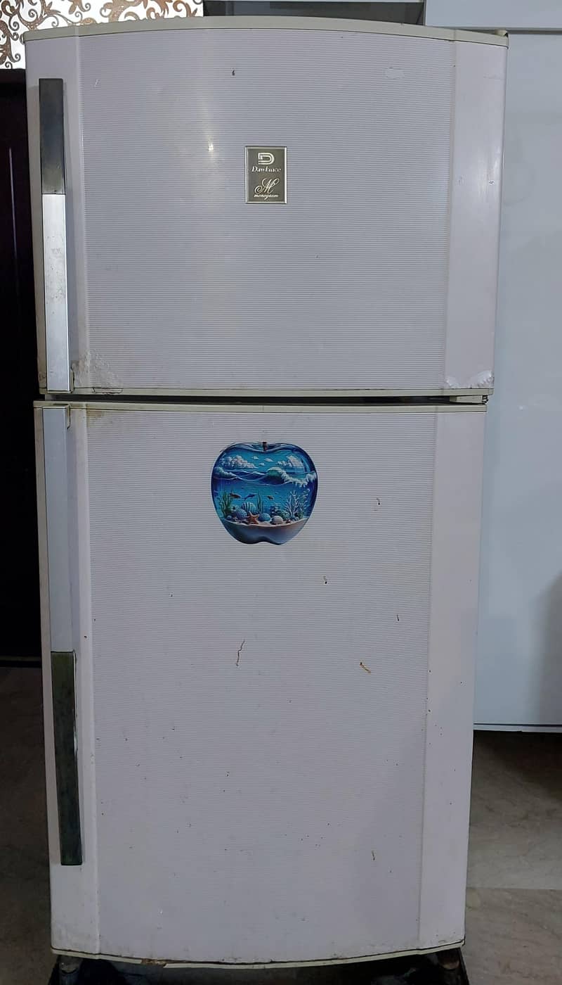Refrigerator 0