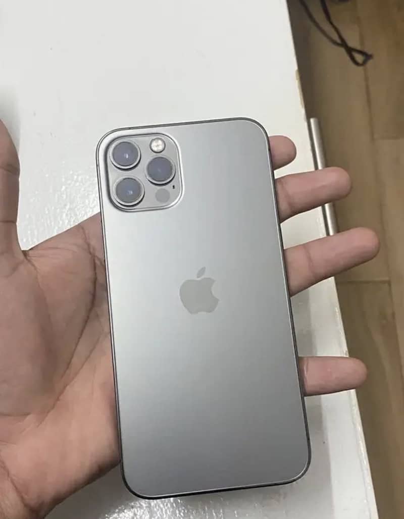 iPhone 12 pro 0