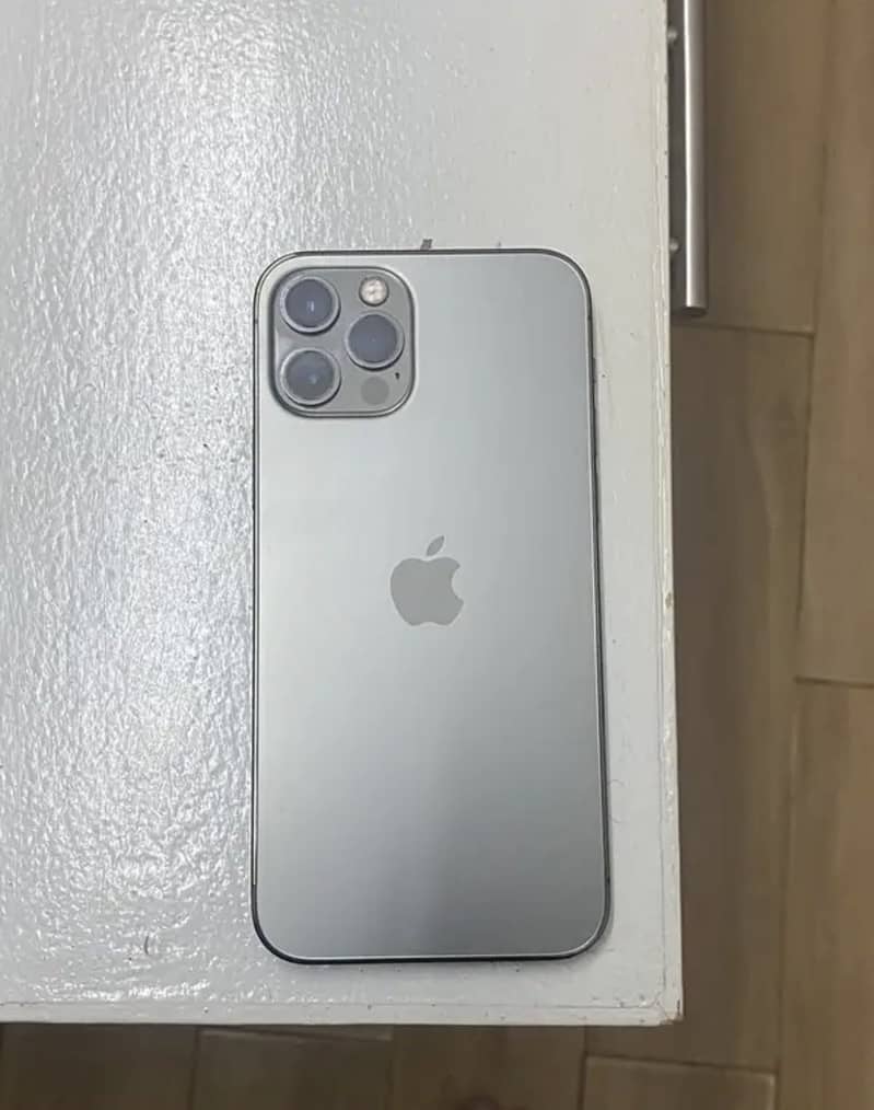 iPhone 12 pro 2