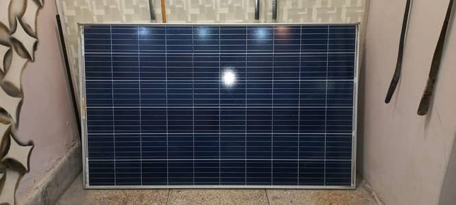 3 jinko solar panels 260W for sale.