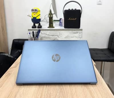 HP Pavillion 15  Ryzen 3 4300U | 8/256GB | 512MB Dedicated Graphics
