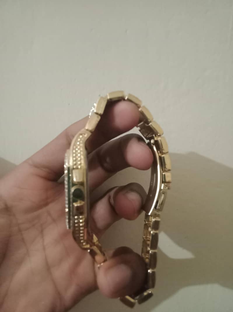 watch 1