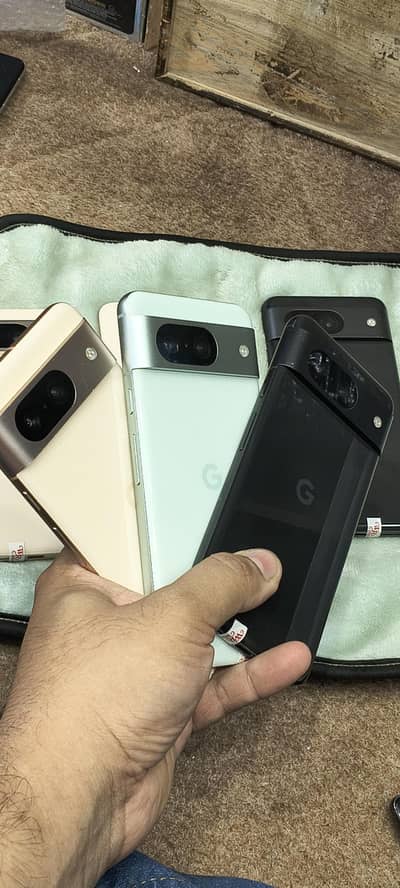 Google Pixel 8