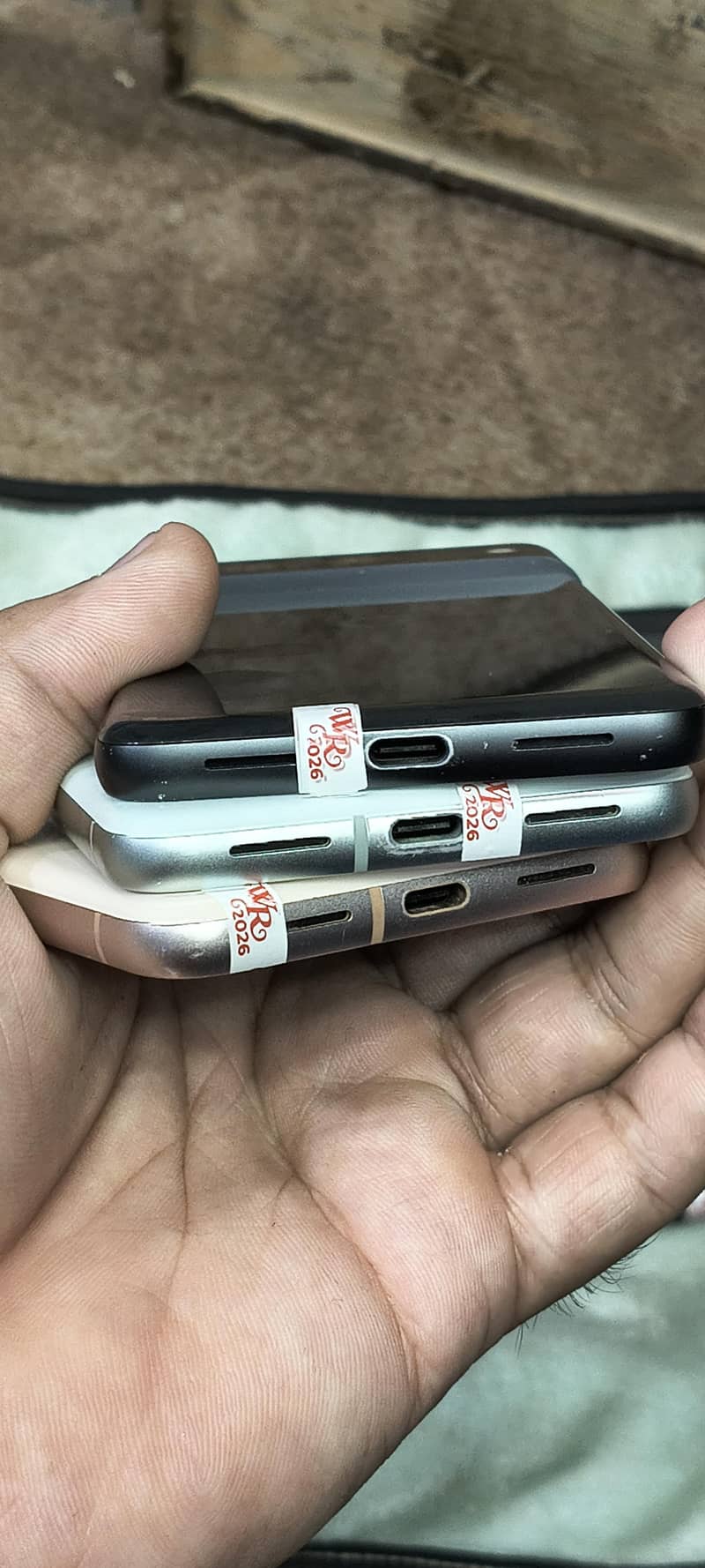 Google Pixel 8 4