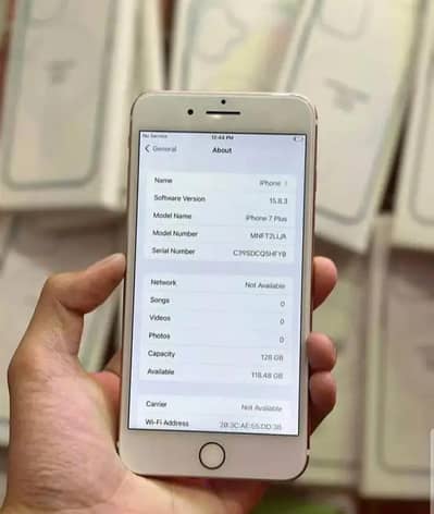 iphone 7plsu 128gb ptA approved go my watsap number 0324*3829803