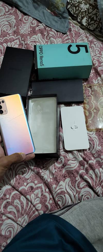 OPPO Reno 5