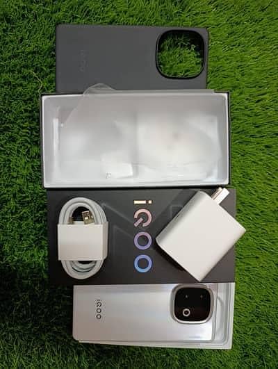 Vivo iQOO Z10 Turbo Pro