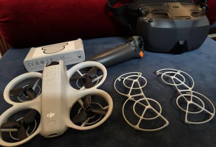 DJI NEO