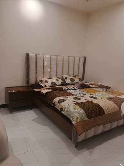 Rom full furnished apartments safe and scour 100%coupe allow