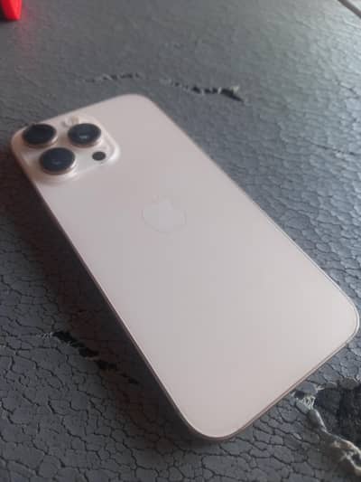 Apple iPhone 16 Pro Max