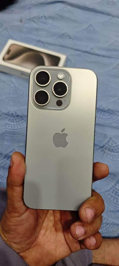 Apple iPhone 15 Pro